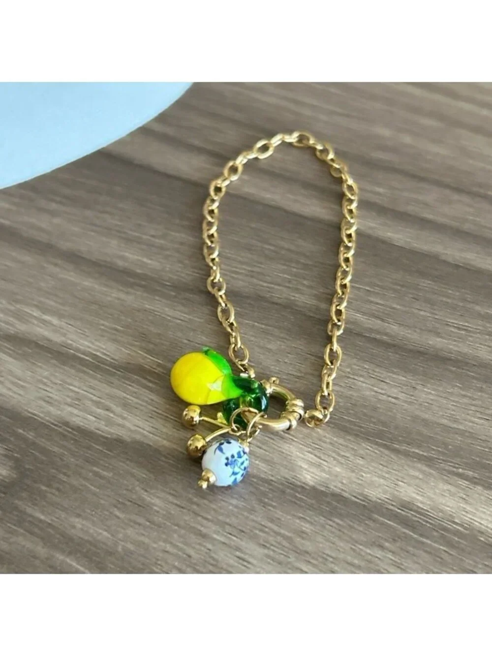 Gold Bracelet with Lemon Q327